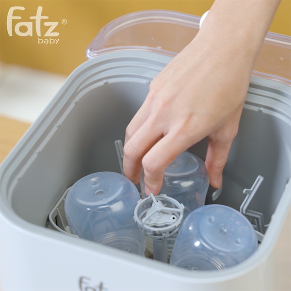 Máy rửa và tiệt trùng bình sữa Fatzbaby Cleanmax 2