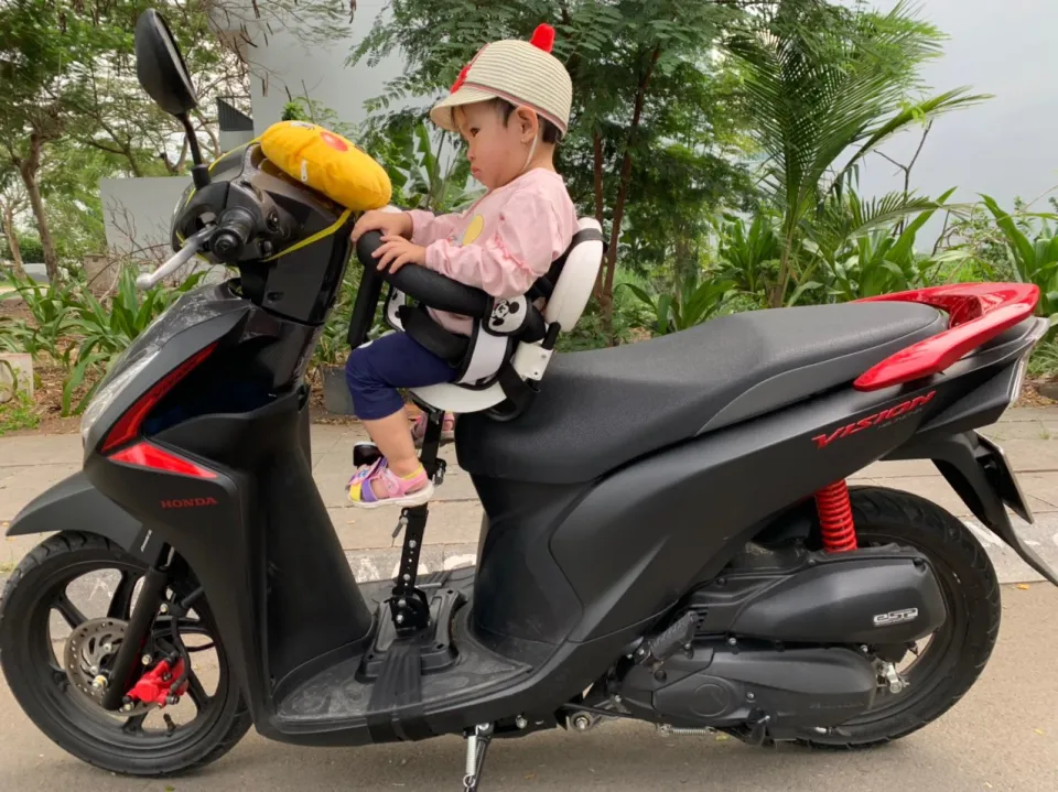 Ghế ngồi xe máy xe điện, tay ga có giảm xóc