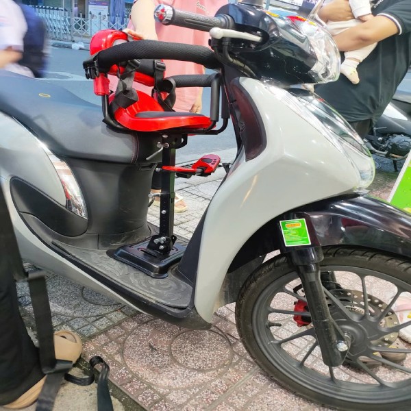Ghế ngồi xe máy xe điện, tay ga có giảm xóc