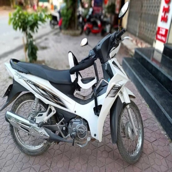 Ghế ngồi xe máy xe điện, tay ga có giảm xóc