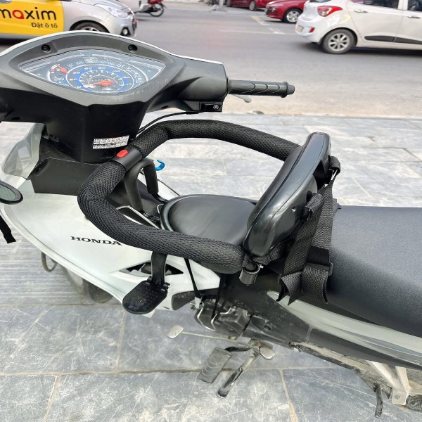 Ghế ngồi xe máy xe điện, tay ga có giảm xóc